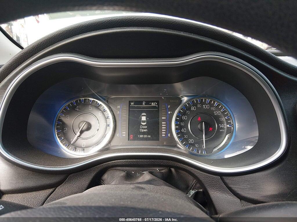 1C3CCCAB7FN698161 2015 CHRYSLER 200 photo no. 7