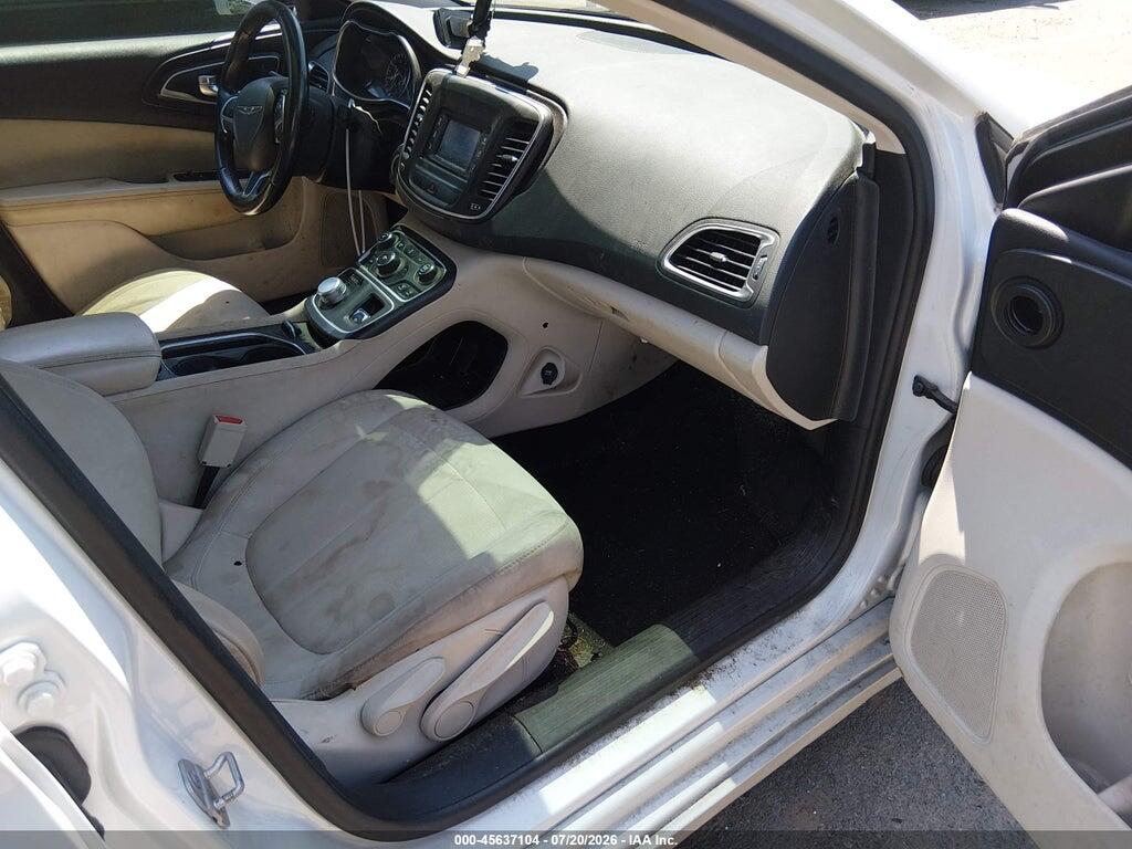 1C3CCCAB4FN607119 2015 CHRYSLER 200 photo no. 5