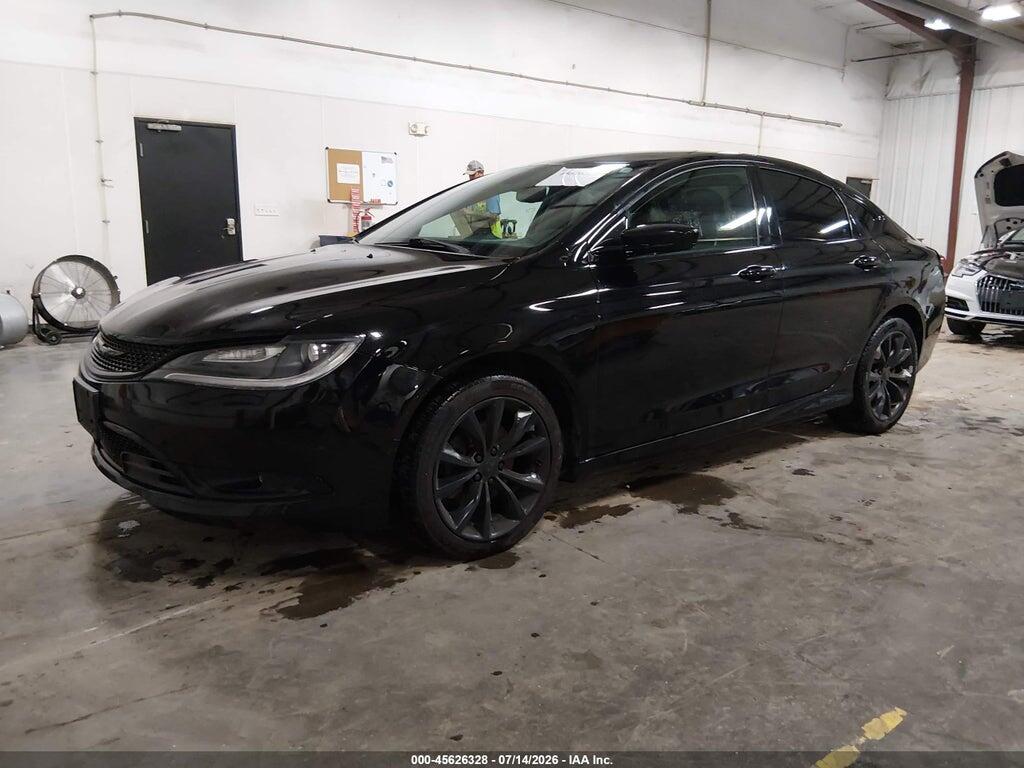 1C3CCCBB7FN638265 2015 CHRYSLER 200 photo no. 2