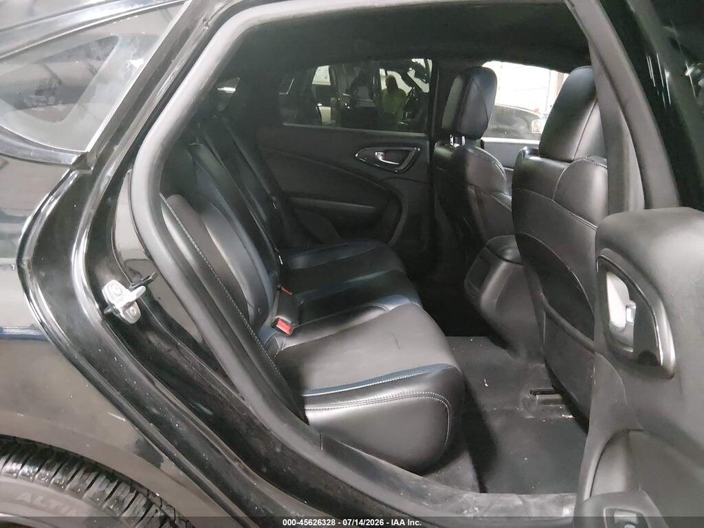 1C3CCCBB7FN638265 2015 CHRYSLER 200 photo no. 8