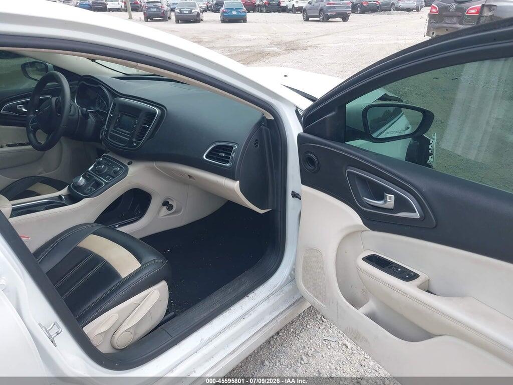 1C3CCCAB2FN537085 2015 CHRYSLER 200 photo no. 5