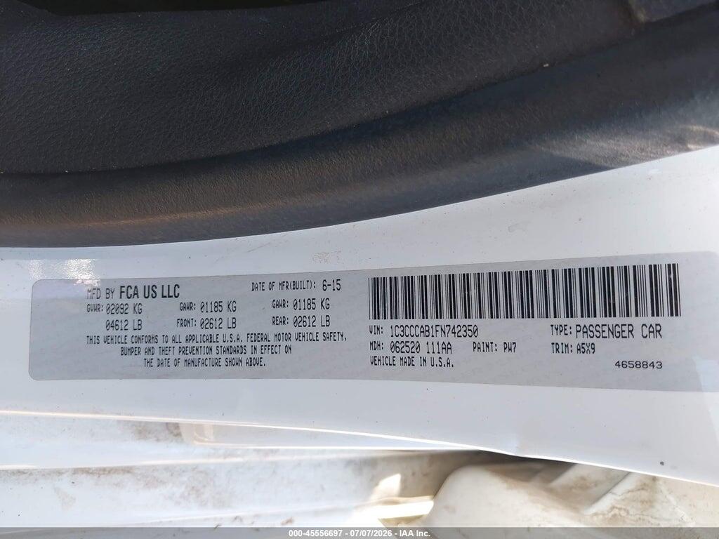 1C3CCCAB1FN742350 2015 CHRYSLER 200 photo no. 9