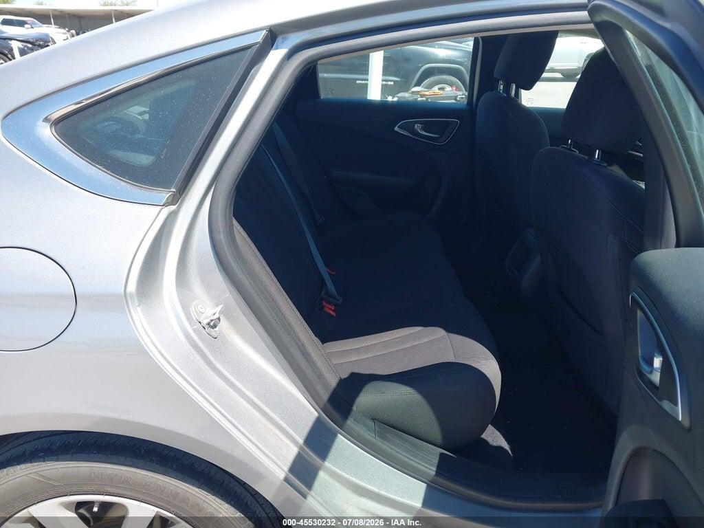 1C3CCCAB0FN611314 2015 CHRYSLER 200 photo no. 8