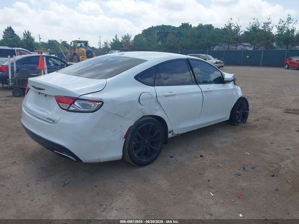 1C3CCCBB5FN751342 2015 CHRYSLER 200 photo no. 4