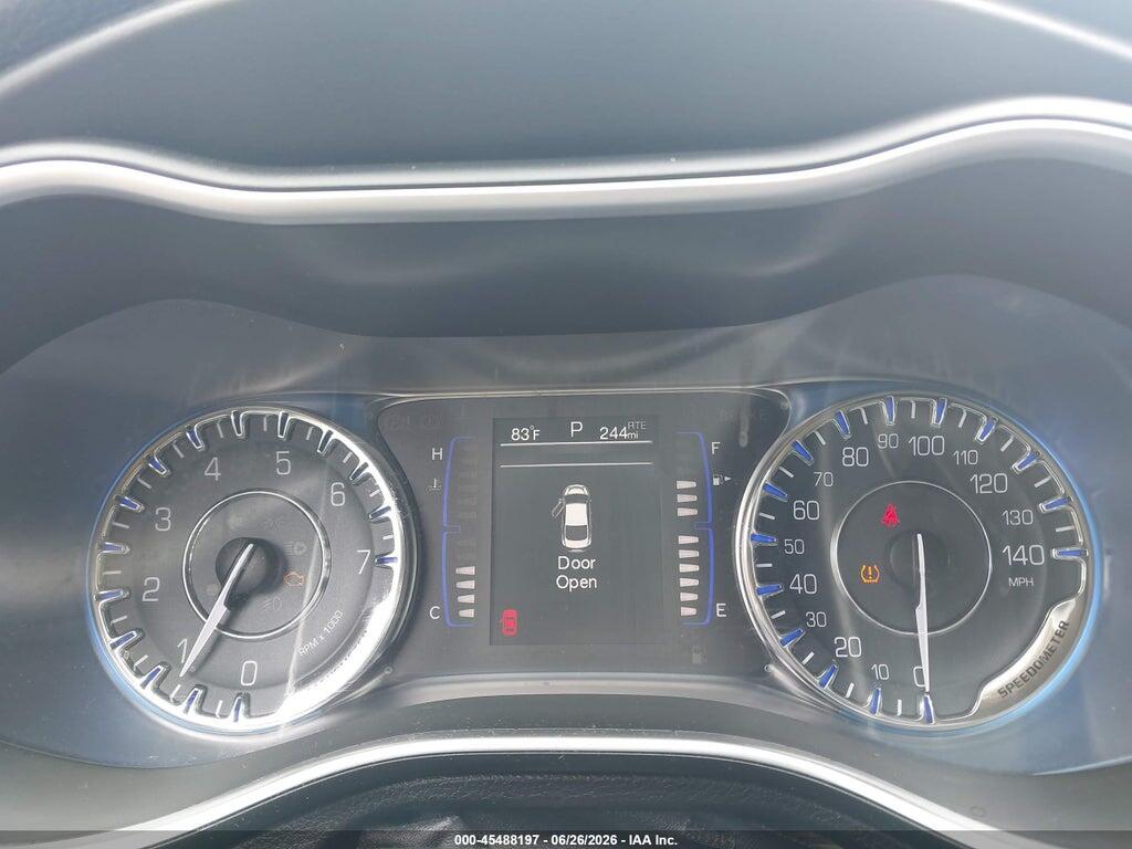 1C3CCCAB1FN590621 2015 CHRYSLER 200 photo no. 7