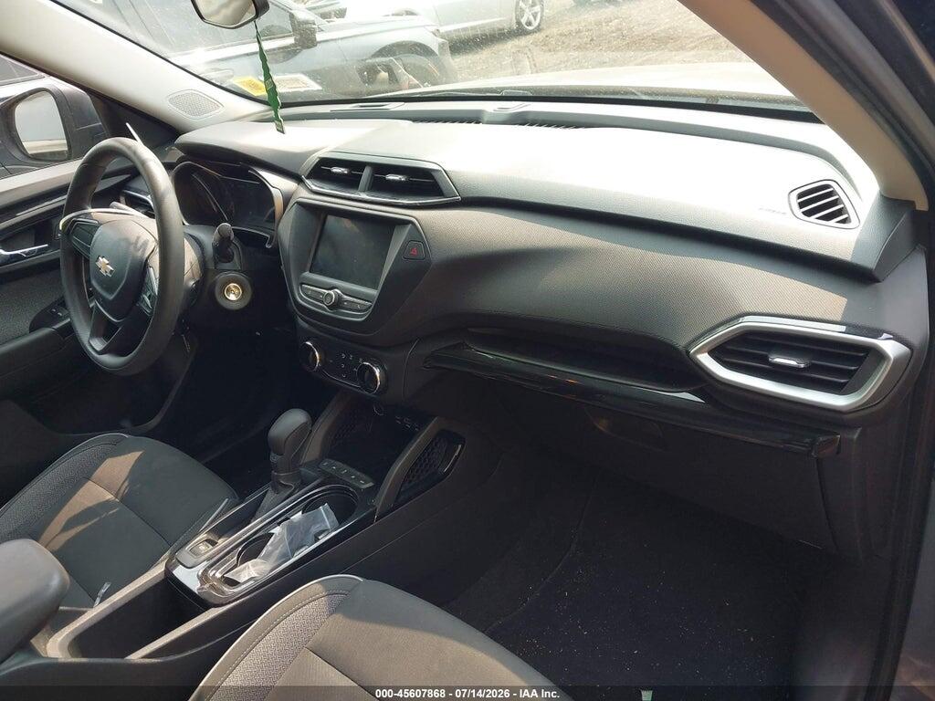 KL79MNSL8MB064214 2021 CHEVROLET TRAILBLAZER photo no. 5