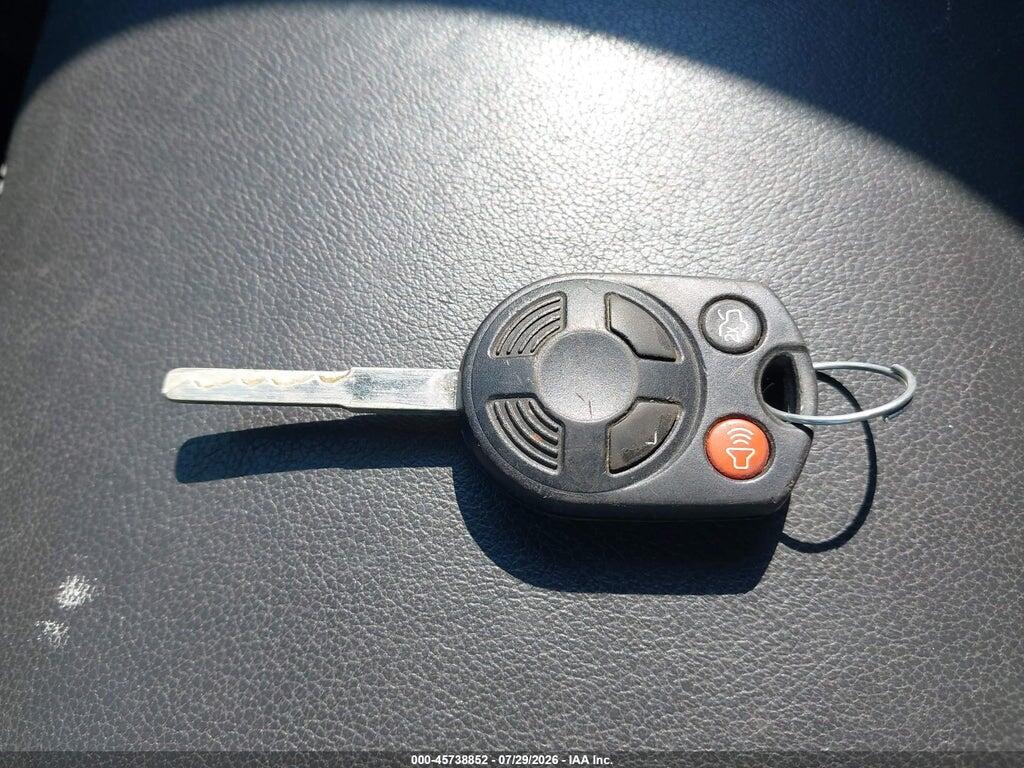 1FMCU0GX2GUA07941 2016 FORD ESCAPE photo no. 11
