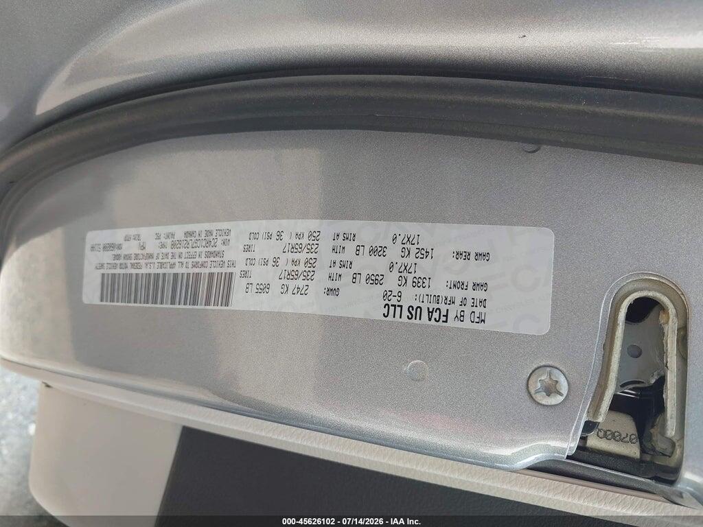 2C4RC1CG7LR216208 2020 CHRYSLER VOYAGER photo no. 9
