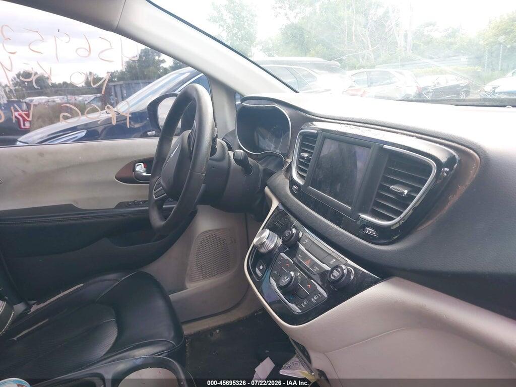 2C4RC1DG2LR266030 2020 CHRYSLER VOYAGER photo no. 5
