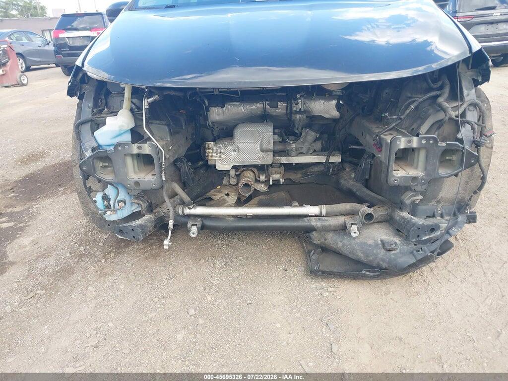 2C4RC1DG2LR266030 2020 CHRYSLER VOYAGER photo no. 6