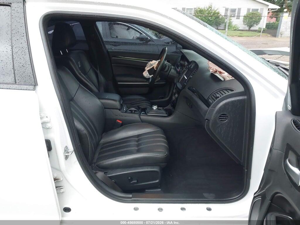 2C3CCAGGXLH154703 2020 CHRYSLER 300 photo no. 5