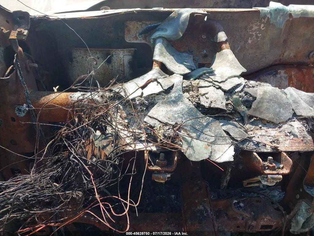1FDRF3G68EEB69965 2014 FORD F-350 CHASSIS photo no. 6