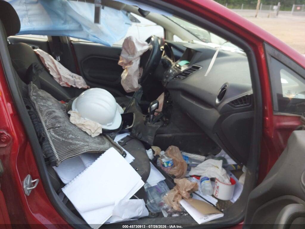 3FADP4EJ2EM142222 2014 FORD FIESTA photo no. 5