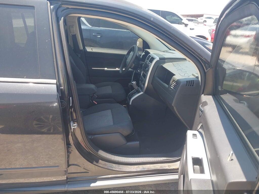 1J8FT47W68D521997 2008 JEEP COMPASS photo no. 5