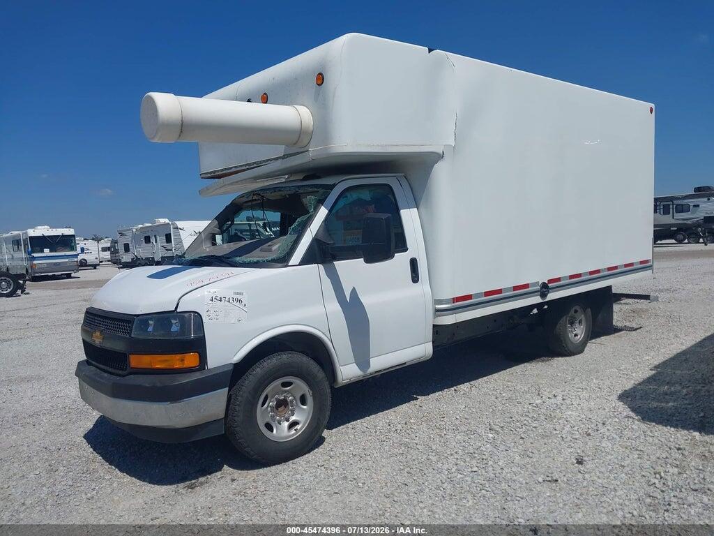 1HA0GSF76RN011561 2024 CHEVROLET EXPRESS CUTAWAY photo no. 2