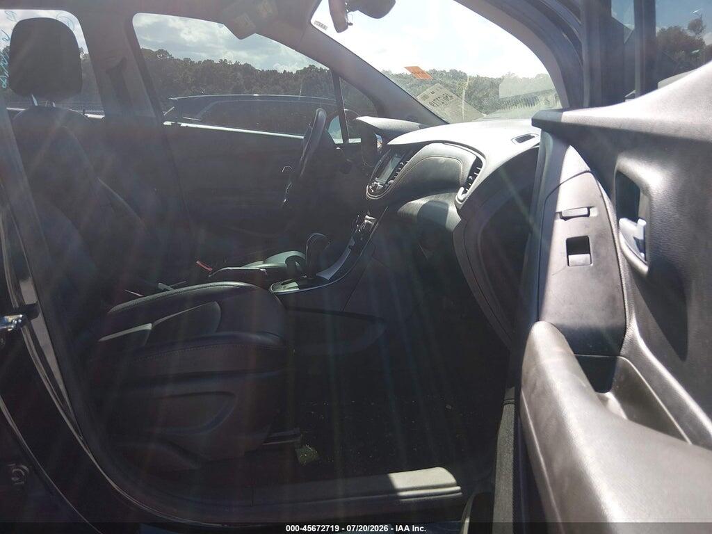 KL7CJLSB8MB318479 2021 CHEVROLET TRAX photo no. 5