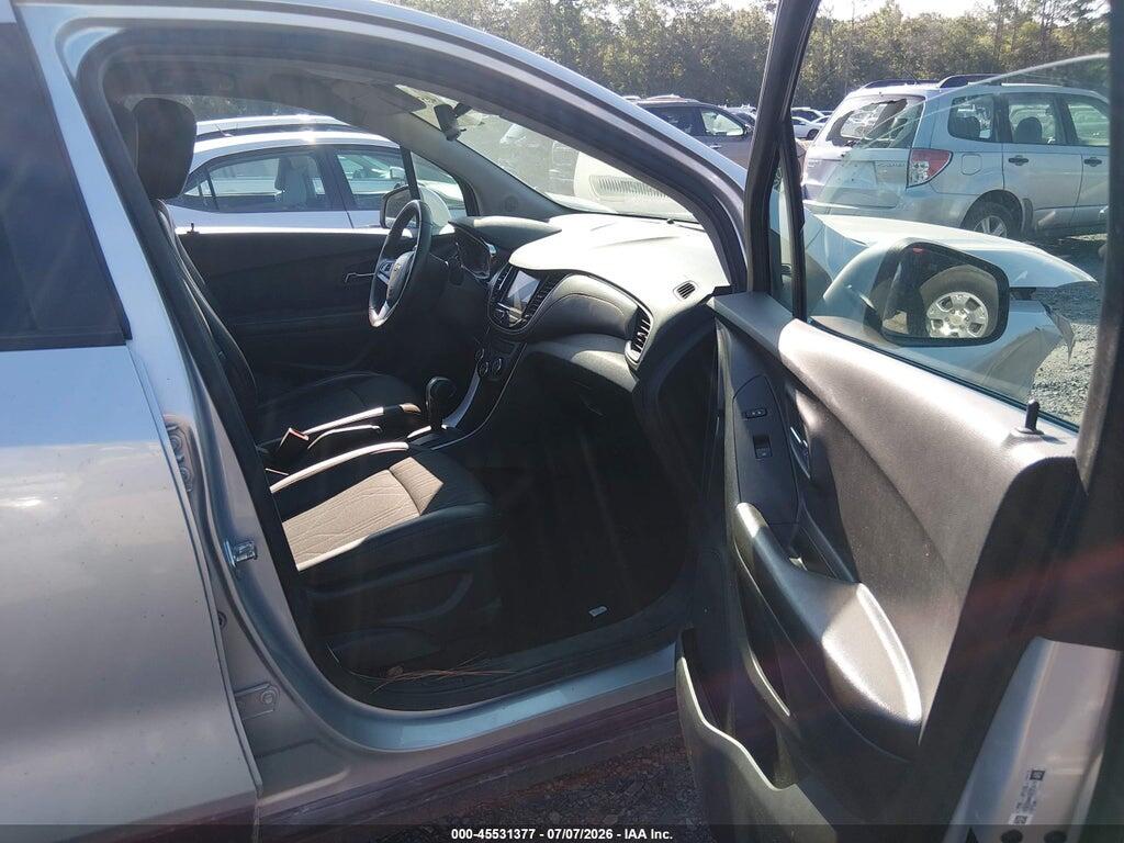 KL7CJLSB1MB317674 2021 CHEVROLET TRAX photo no. 5
