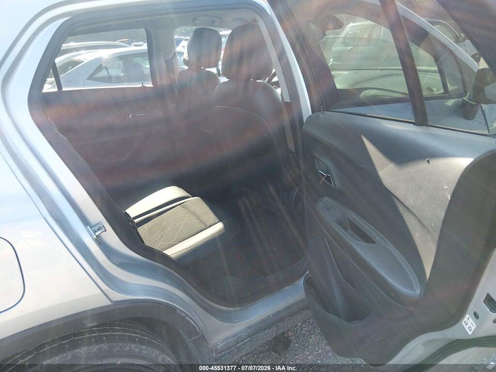 KL7CJLSB1MB317674 2021 CHEVROLET TRAX photo no. 8