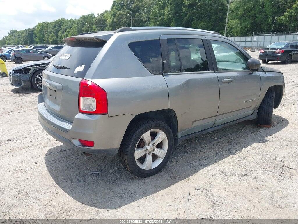 1J4NT1FA2BD252891 2011 JEEP COMPASS photo no. 4