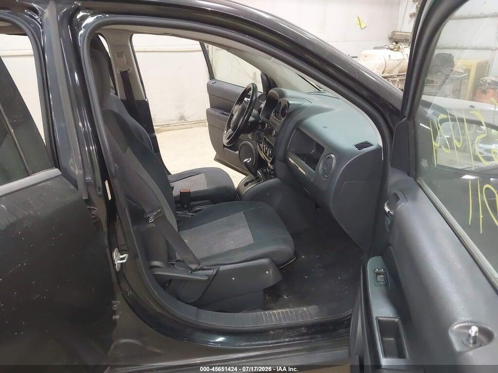1J4NT1FB6BD189920 2011 JEEP COMPASS photo no. 5