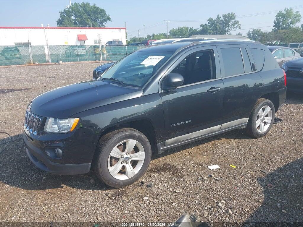 1J4NT1FB8BD138760 2011 JEEP COMPASS photo no. 2