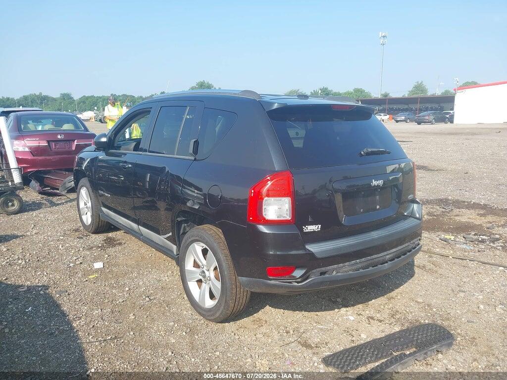 1J4NT1FB8BD138760 2011 JEEP COMPASS photo no. 3