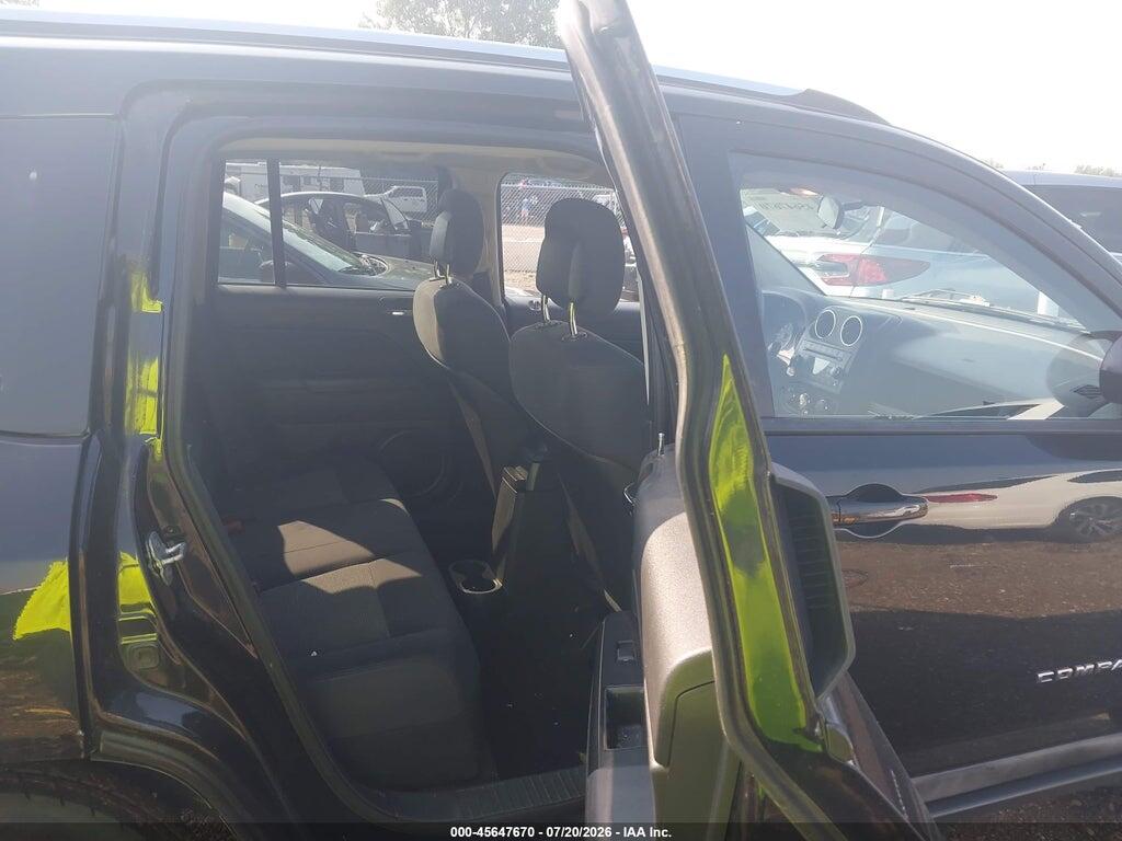 1J4NT1FB8BD138760 2011 JEEP COMPASS photo no. 8