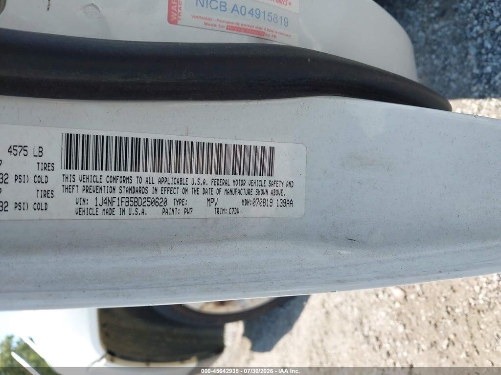 1J4NF1FB5BD250620 2011 JEEP COMPASS photo no. 9