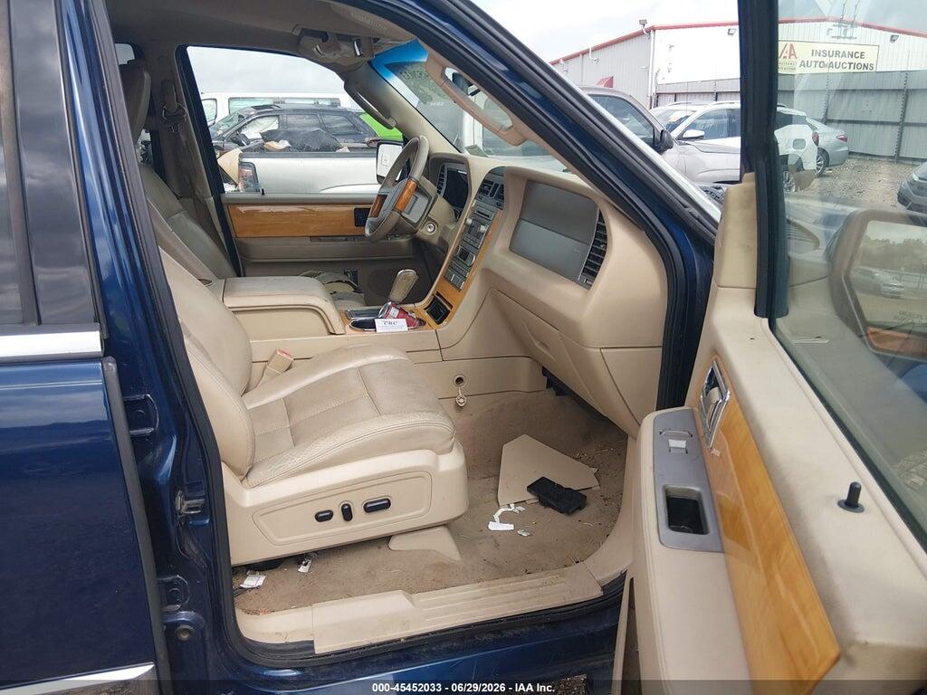 5LMJJ2H55AEJ01643 2010 LINCOLN NAVIGATOR photo no. 5