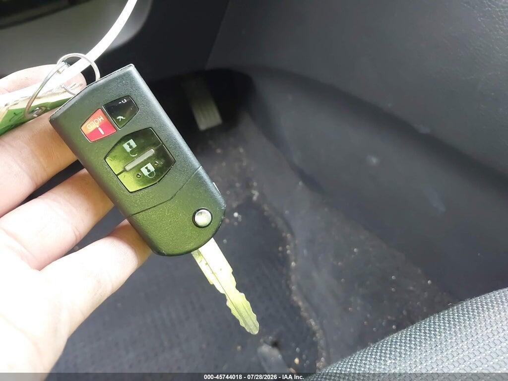JM1BL1S56A1102011 2010 MAZDA MAZDA3 photo no. 11