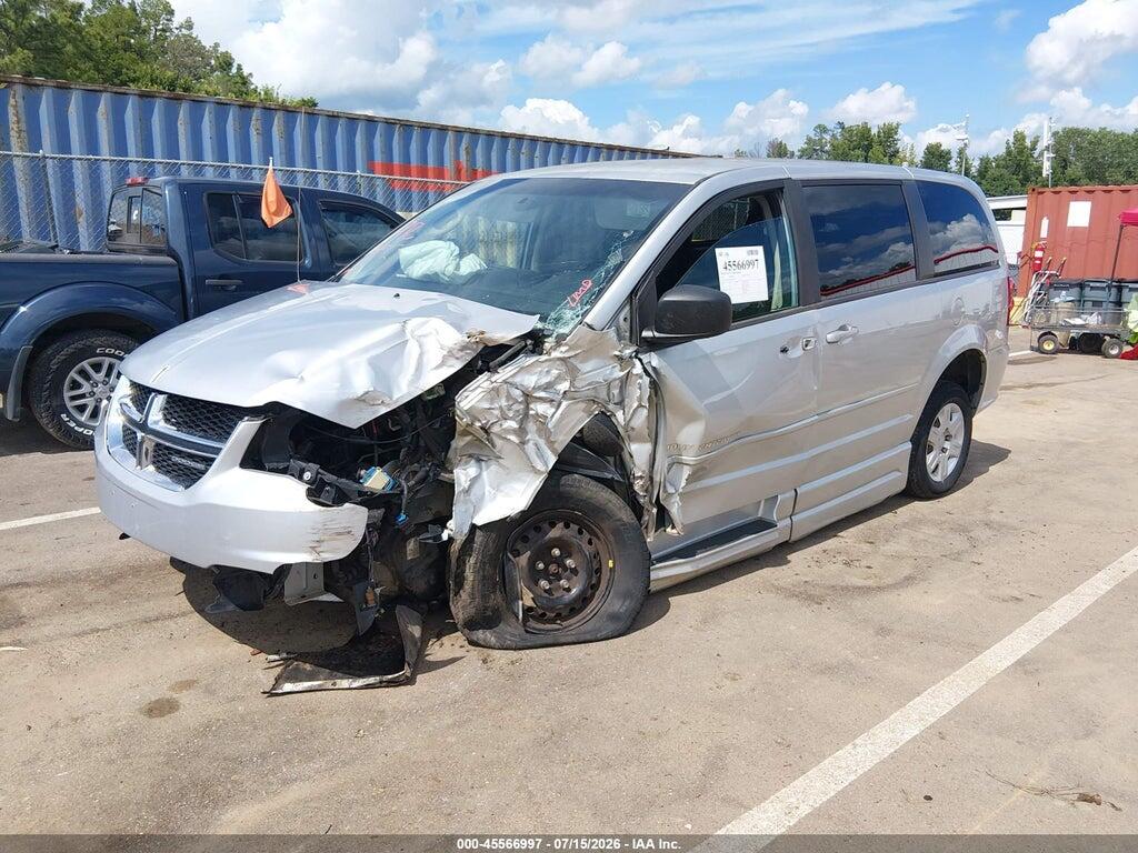 2C4RDGBG3CR139774 2012 DODGE GRAND CARAVAN photo no. 2