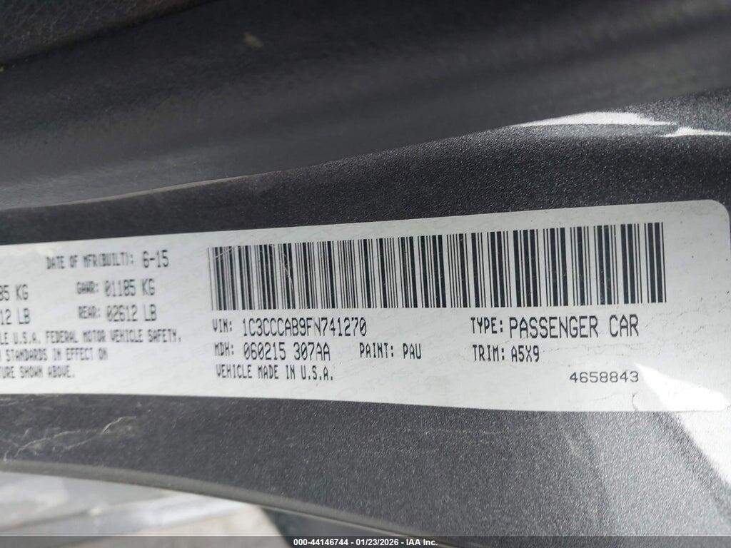 1C3CCCAB9FN741270 2015 CHRYSLER 200 photo no. 9