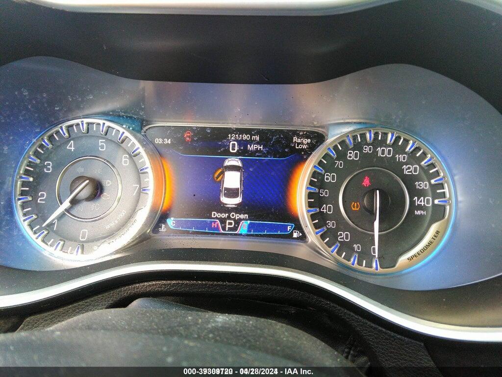 1C3CCCCG5FN515400 2015 CHRYSLER 200 photo no. 7