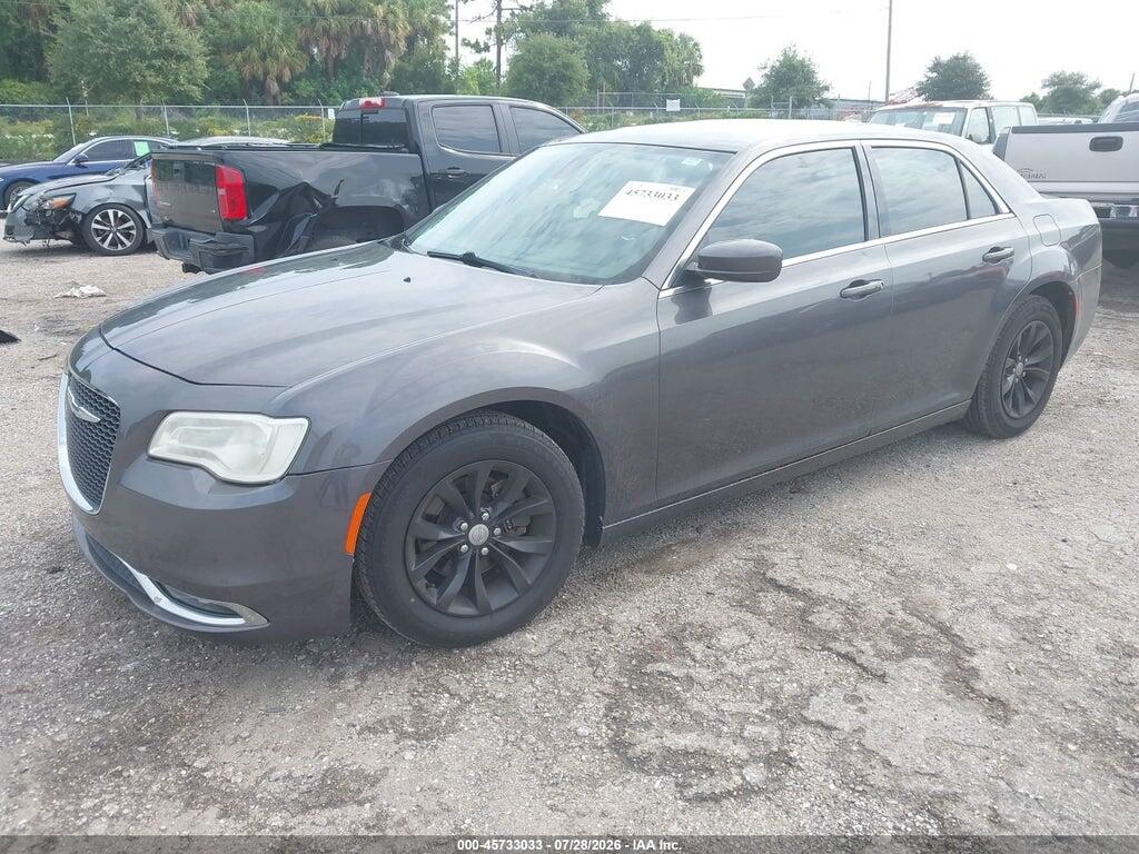 2C3CCAAG0FH853545 2015 CHRYSLER 300 photo no. 2