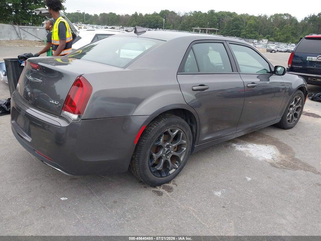 2C3CCAGG4FH810740 2015 CHRYSLER 300 photo no. 4