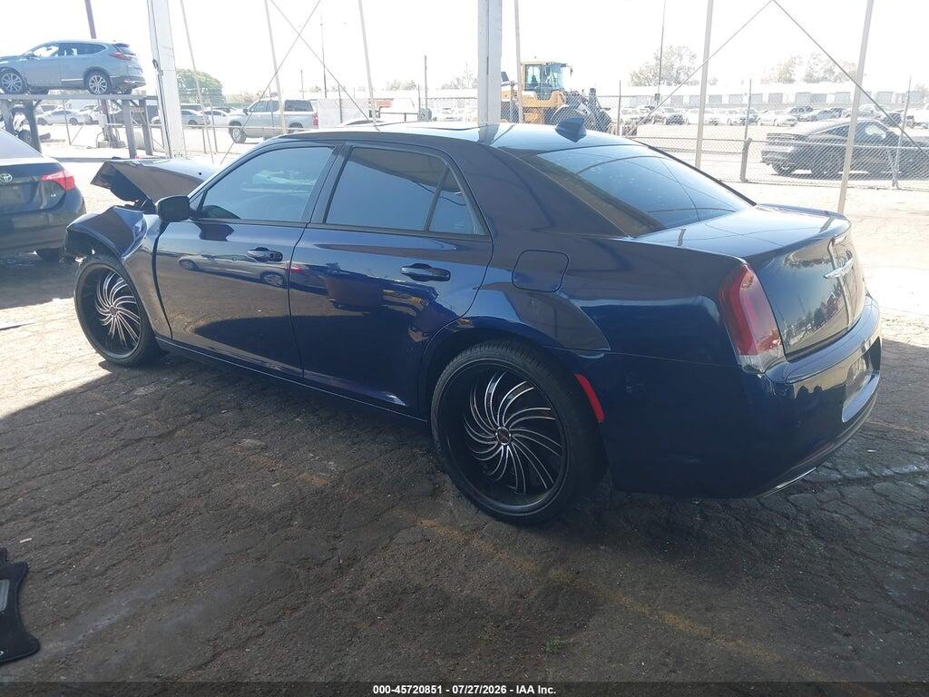 2C3CCABG4FH743323 2015 CHRYSLER 300 photo no. 3
