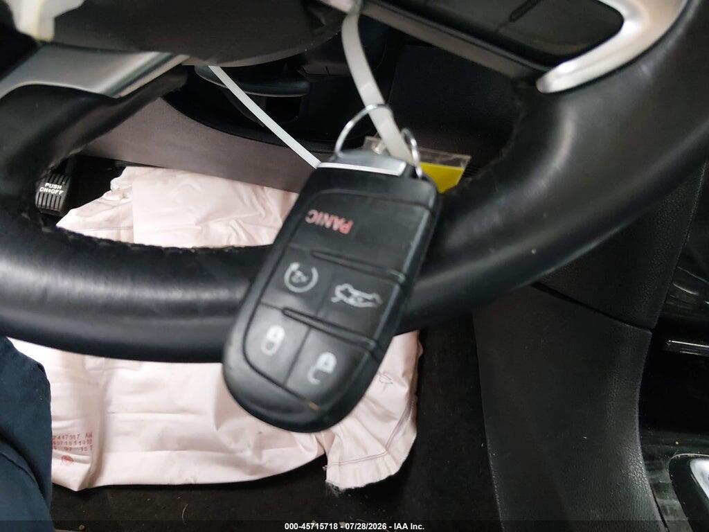 2C3CCAAG3FH921319 2015 CHRYSLER 300 photo no. 11