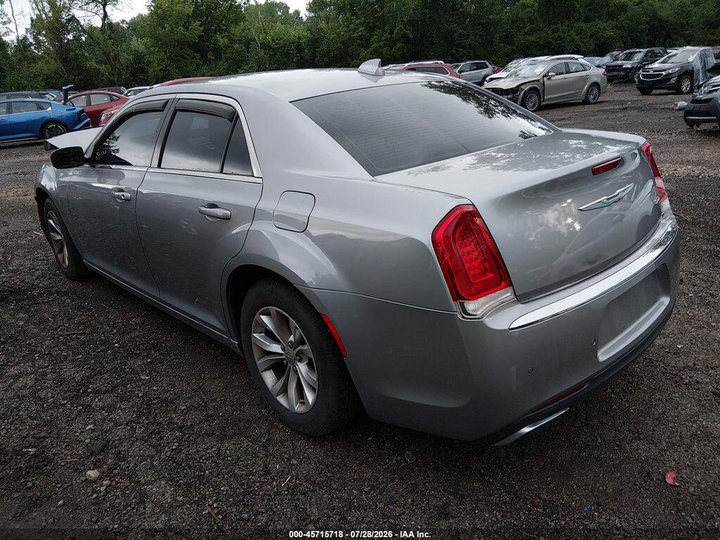 2C3CCAAG3FH921319 2015 CHRYSLER 300 photo no. 3