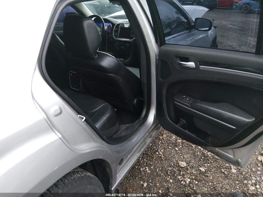 2C3CCAAG3FH921319 2015 CHRYSLER 300 photo no. 8
