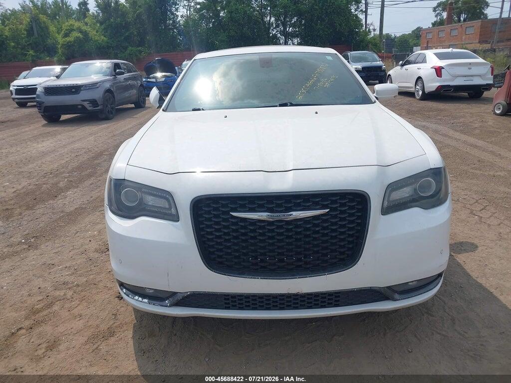 2C3CCAGG2FH756872 2015 CHRYSLER 300 photo no. 11