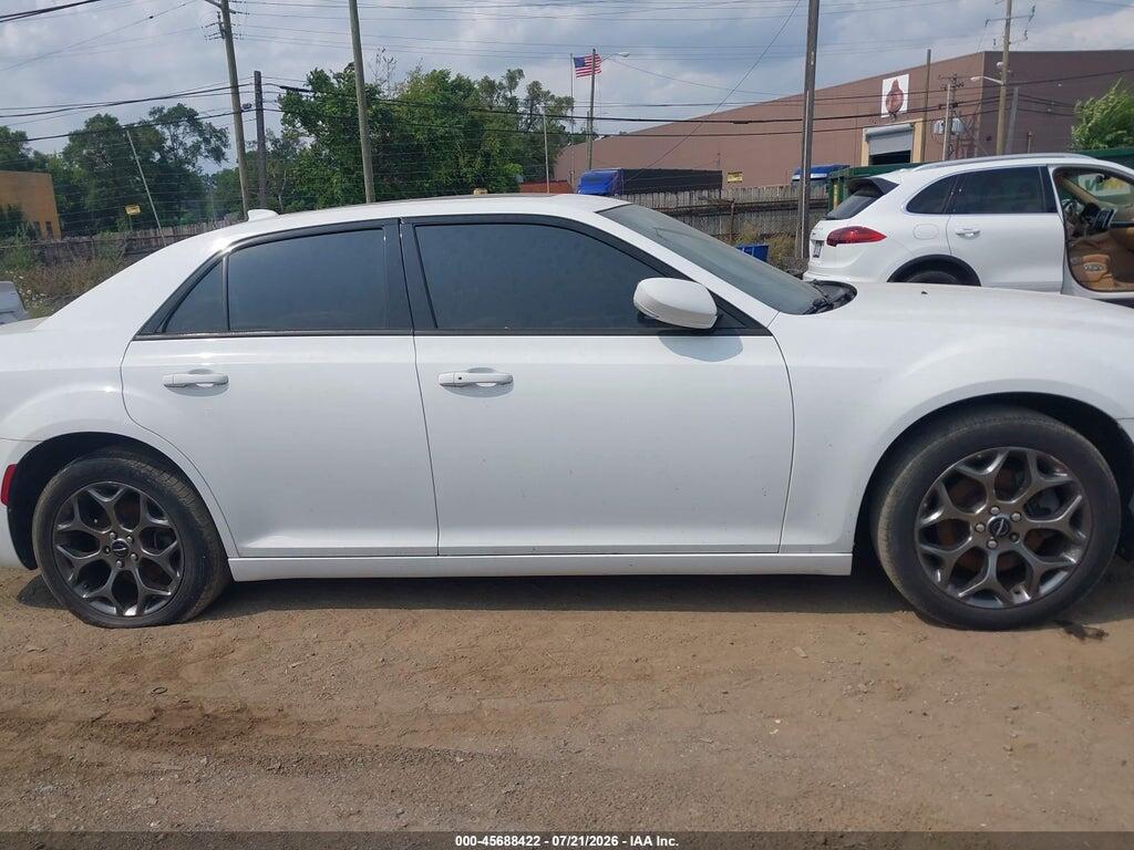 2C3CCAGG2FH756872 2015 CHRYSLER 300 photo no. 12