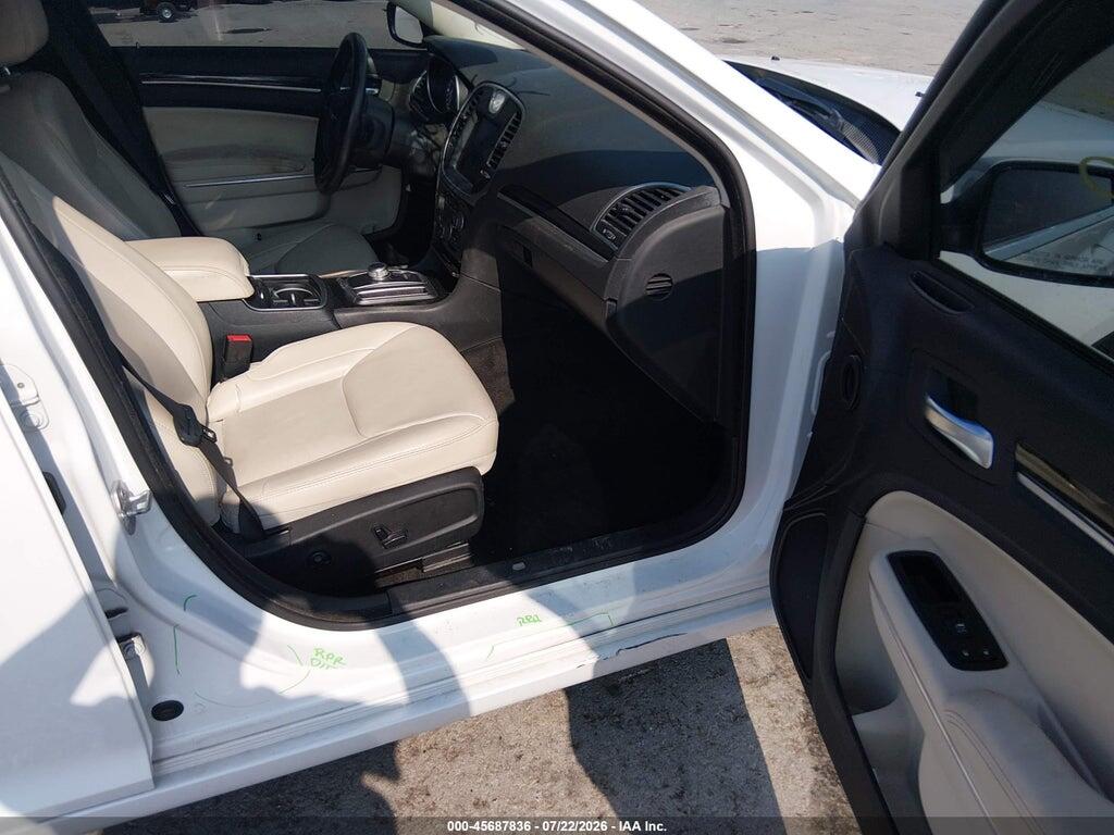 2C3CCARG4FH831021 2015 CHRYSLER 300 photo no. 5