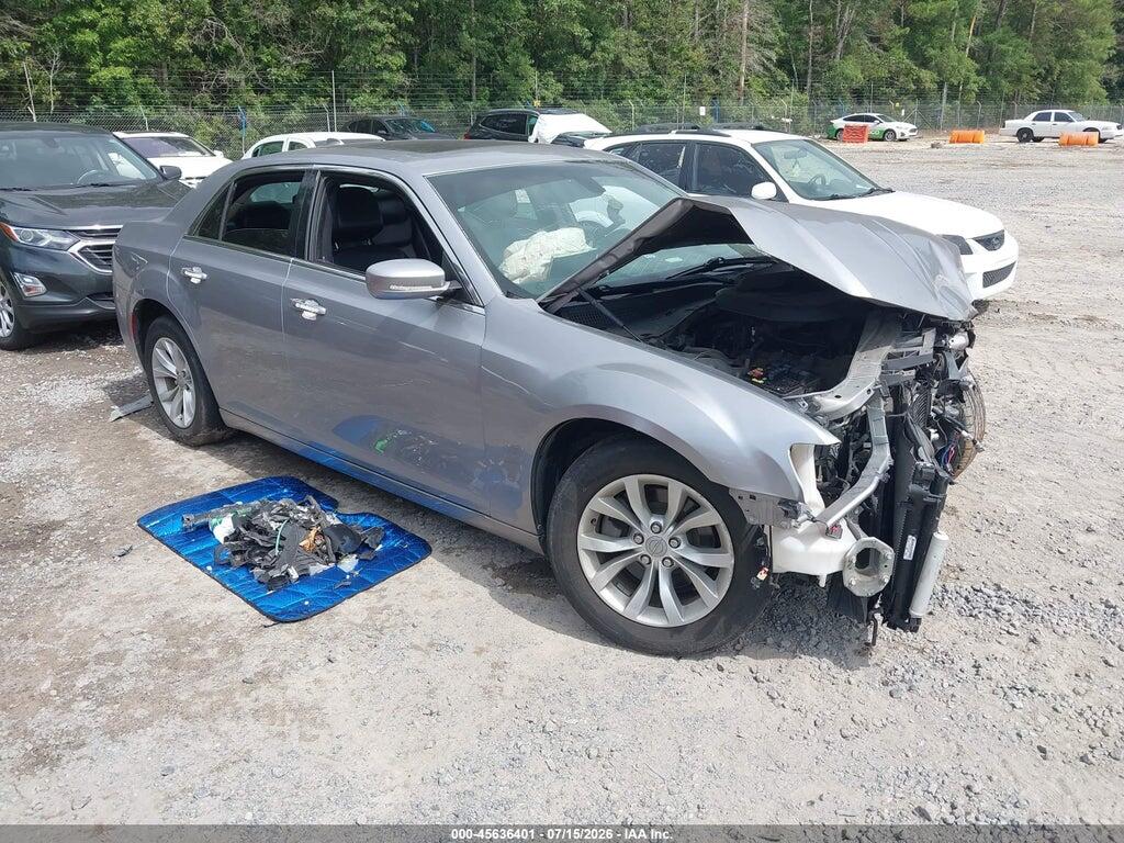 2C3CCAAG9FH807003 2015 CHRYSLER 300 photo no. 1