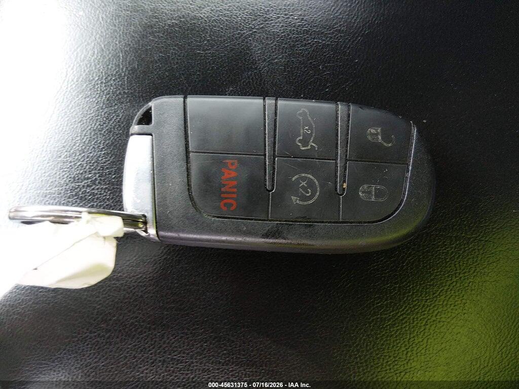2C3CCABG5FH829482 2015 CHRYSLER 300 photo no. 11
