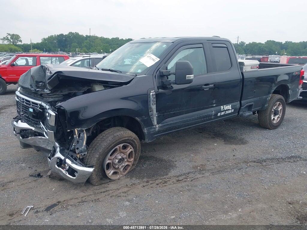 1FT8X3BN1SEC22707 2025 FORD F-350 photo no. 2