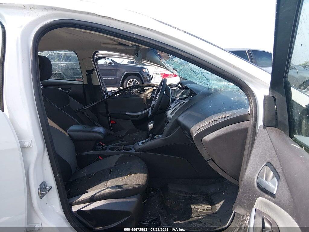 1FADP3F21EL393574 2014 FORD FOCUS photo no. 5