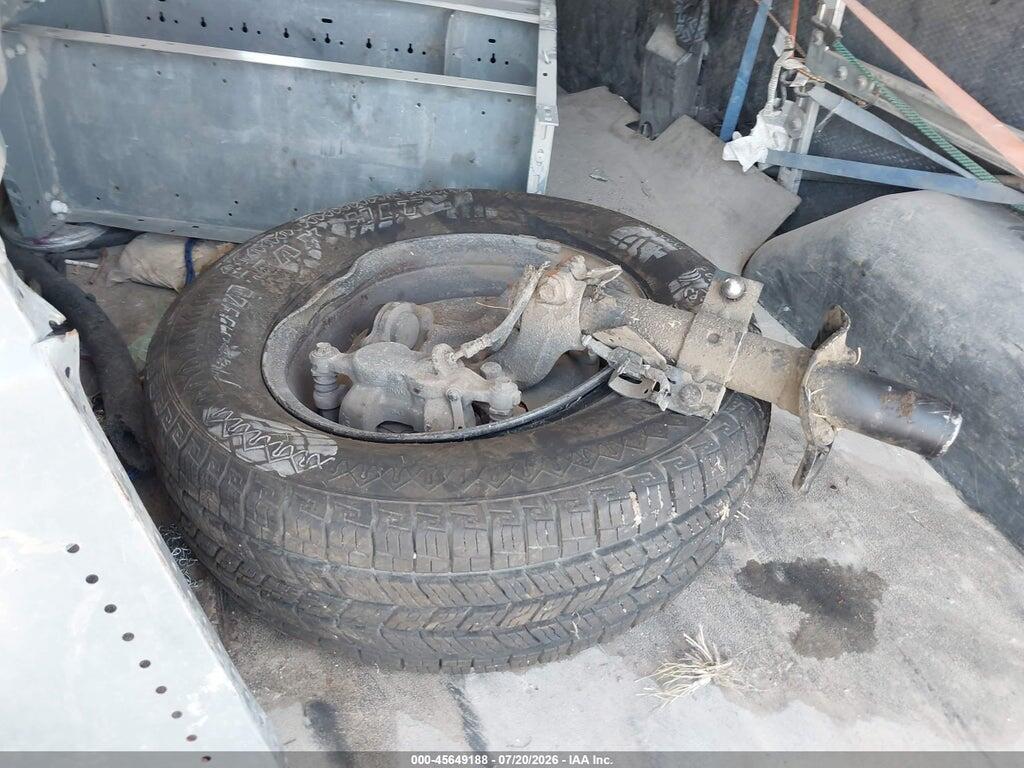 1FTYE2CM8KKB61847 2019 FORD TRANSIT-150 photo no. 12