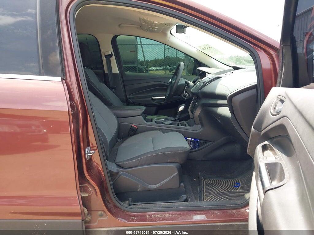 1FMCU0GD7JUB61784 2018 FORD ESCAPE photo no. 5