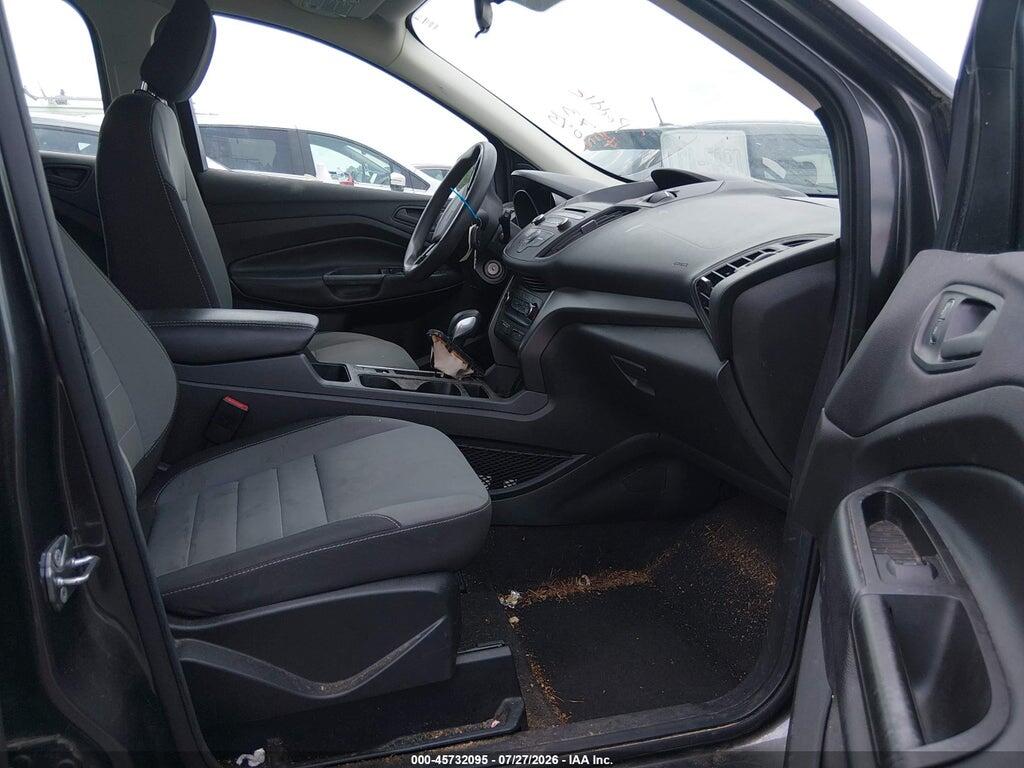 1FMCU0F71JUB53546 2018 FORD ESCAPE photo no. 5