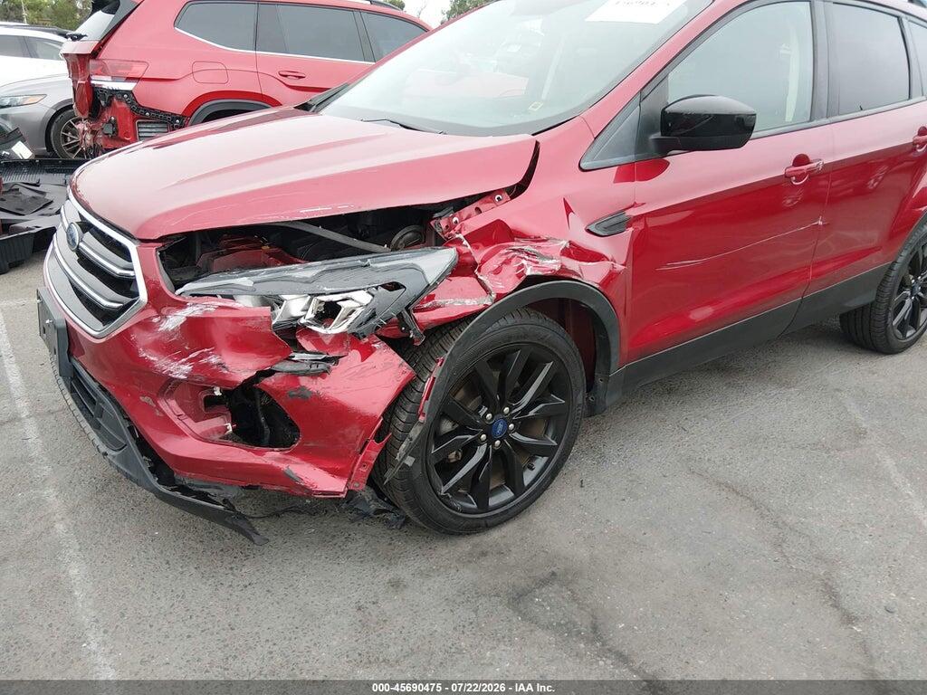 1FMCU0GD4JUC70820 2018 FORD ESCAPE photo no. 6